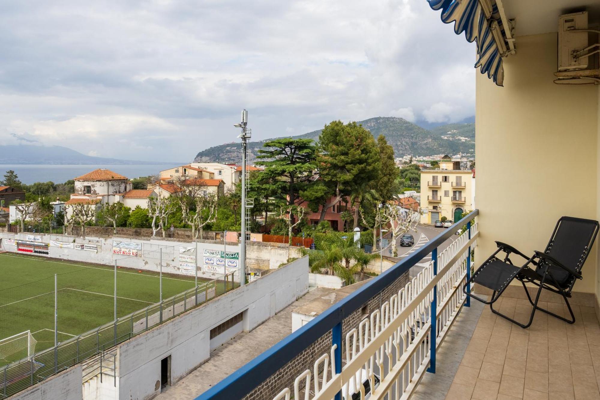 Residenza Le Sirene City Center Sorrento Exterior foto